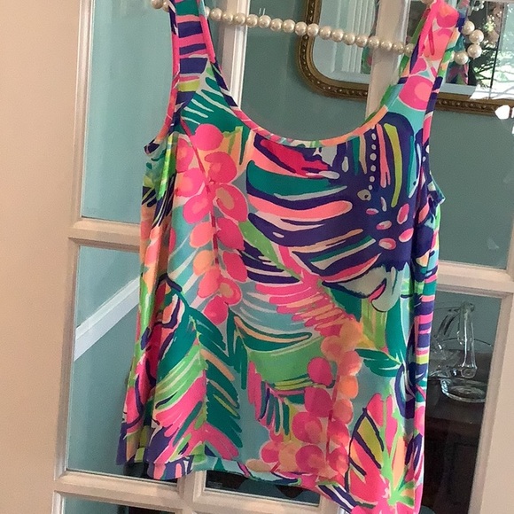 100% silk Lilly Pulitzer sleeveless top… Size extra small - Picture 2 of 4
